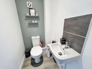 WC- click for photo gallery